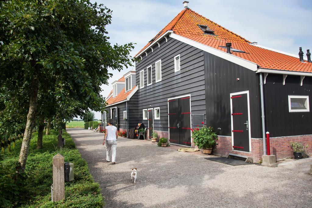 Farm Overleekerhoeve Monnickendam Exterior photo